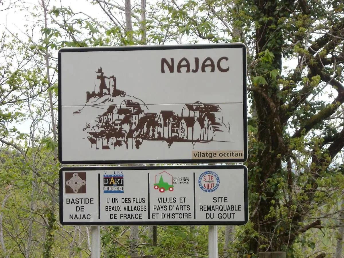 Un Coin De Paradis Avec Une Vue Exceptionnelle Pour 4 Ou 5 Personnes Najac