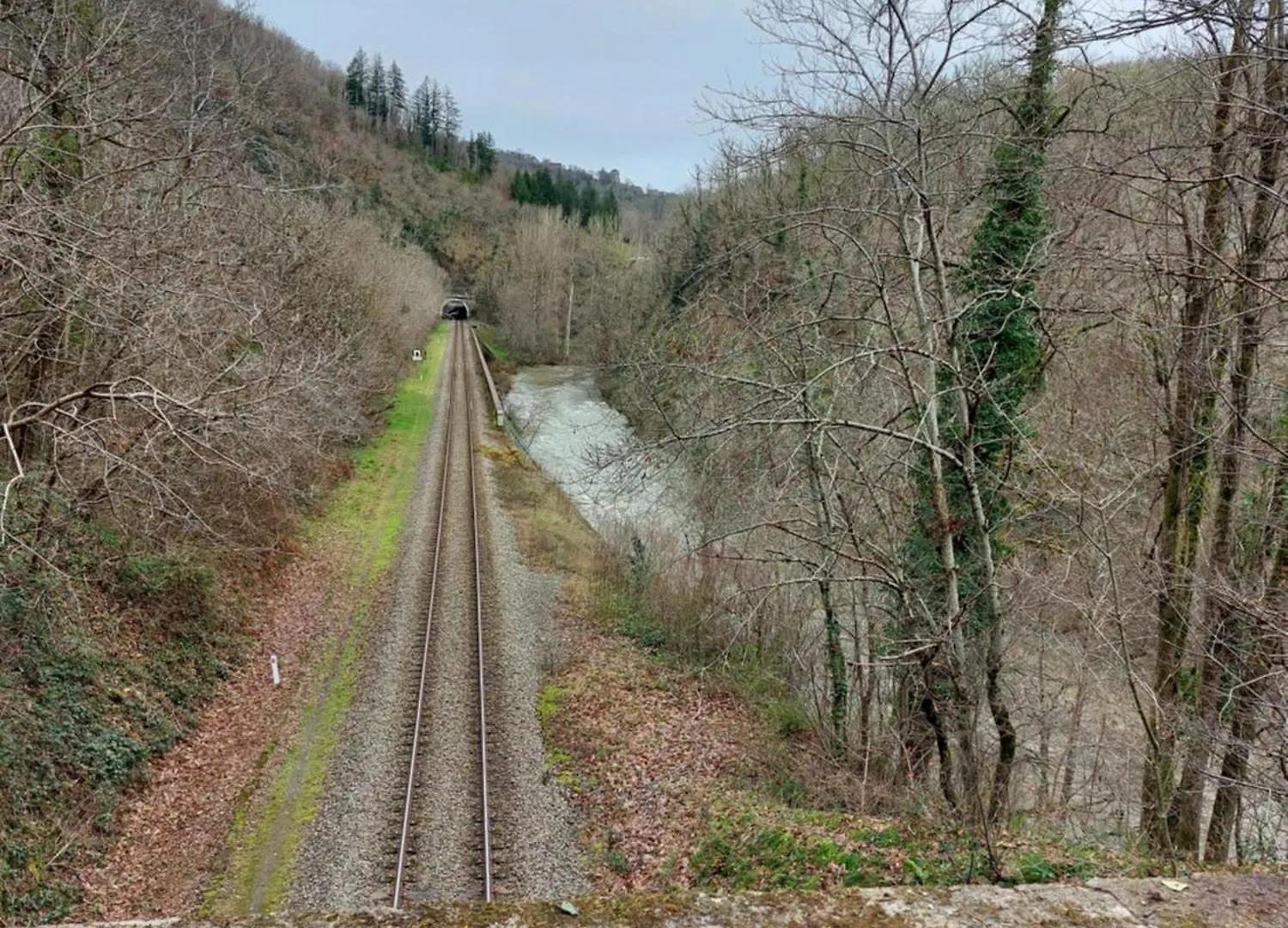 Semesterbostad Un Coin De Paradis Avec Une Vue Exceptionnelle Pour 4 Ou 5 Personnes Najac